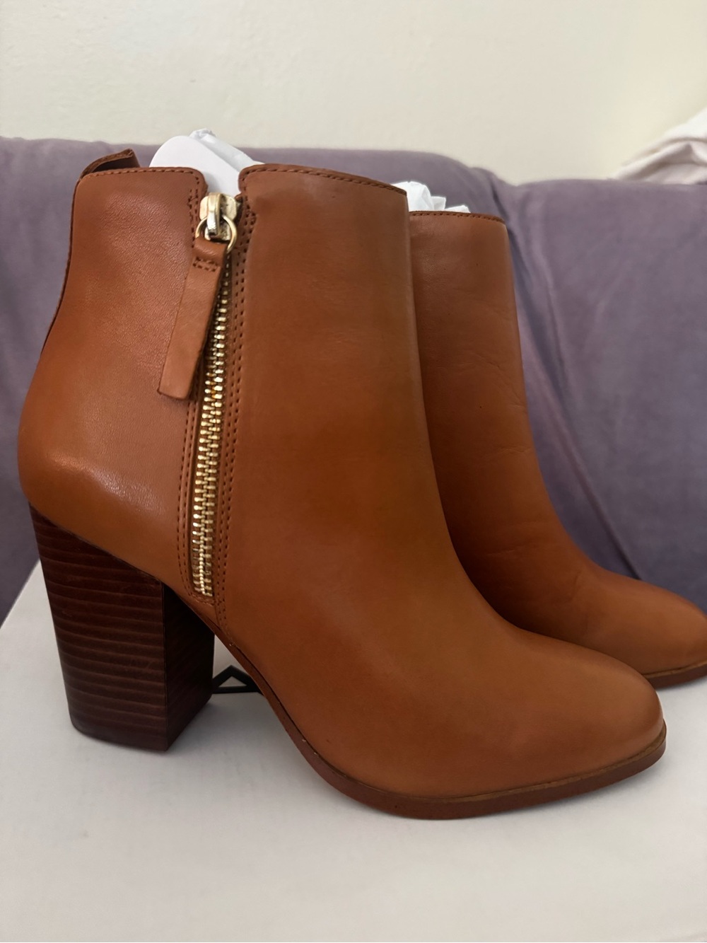 Aldo Cognac Tan Leather Block Heel Ankle Boots with Gold Zipper - Picture 3 of 4